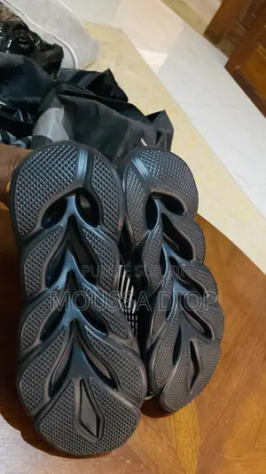 Chaussures Neuf Dakar Original