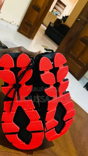 Chaussures Neuf Dakar Originale