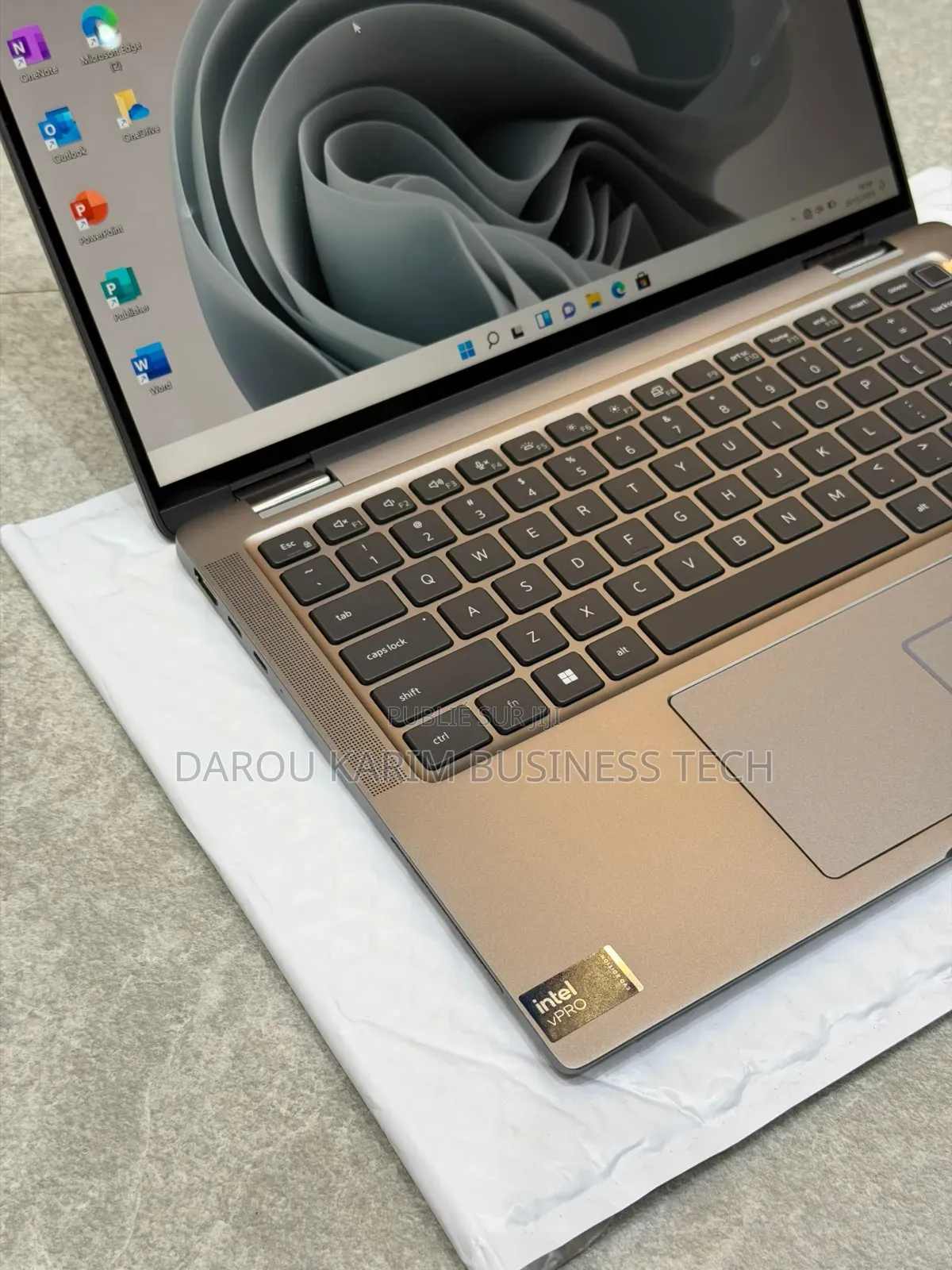 New Dell Latitude 7450 32GB Intel Core Ultra 7 SSD 1T