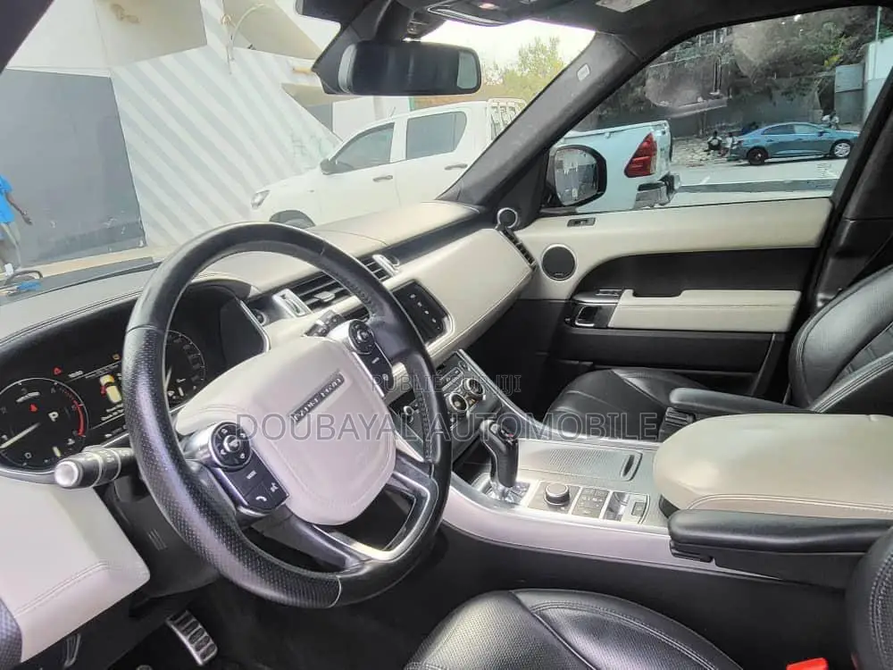 Rover Vitesse 2016 Noir Mat