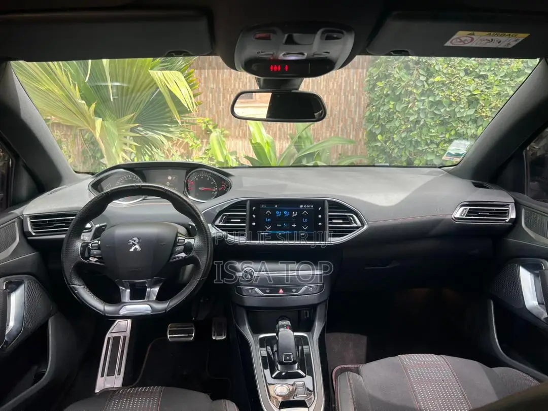 Peugeot 308 2018 Black