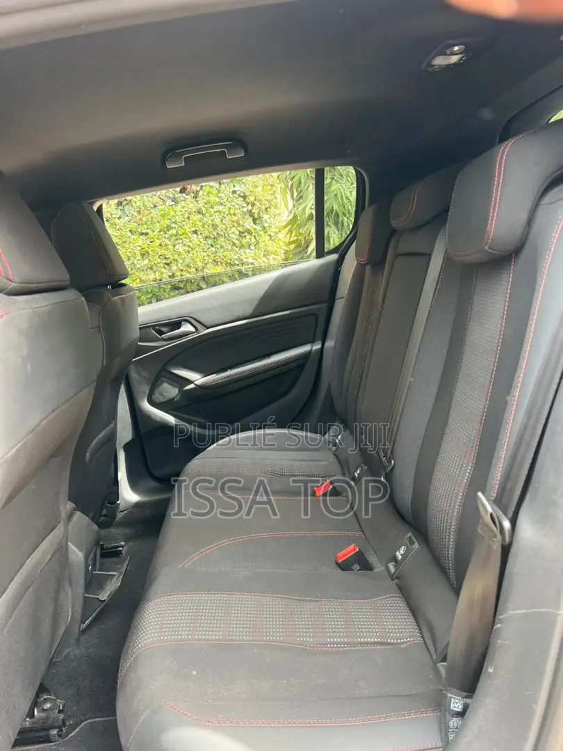 Peugeot 308 2018 Black