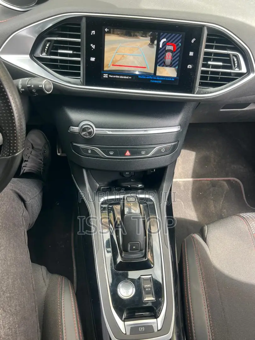 Peugeot 308 2018 Black