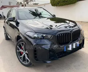 Photo - BMW X5 2025 Black
