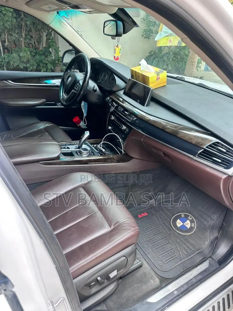 BMW X5 xDrive35d AWD (3.0L 6cyl 8A) 2016 Blanc