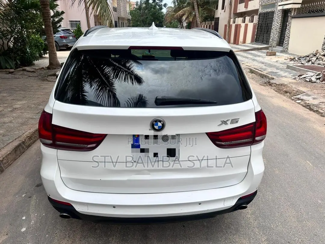BMW X5 xDrive35d AWD (3.0L 6cyl 8A) 2016 Blanc