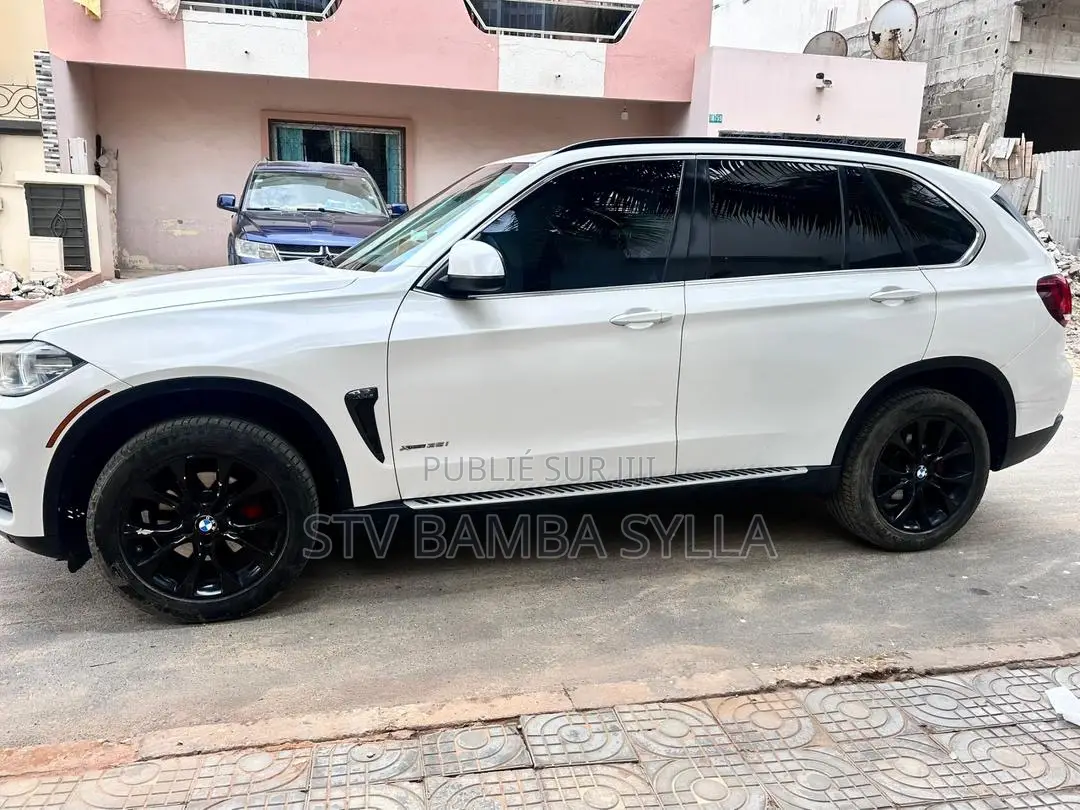 BMW X5 xDrive35d AWD (3.0L 6cyl 8A) 2016 Blanc