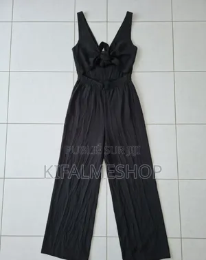 Combinaison Taille S Couleur Noir Zara