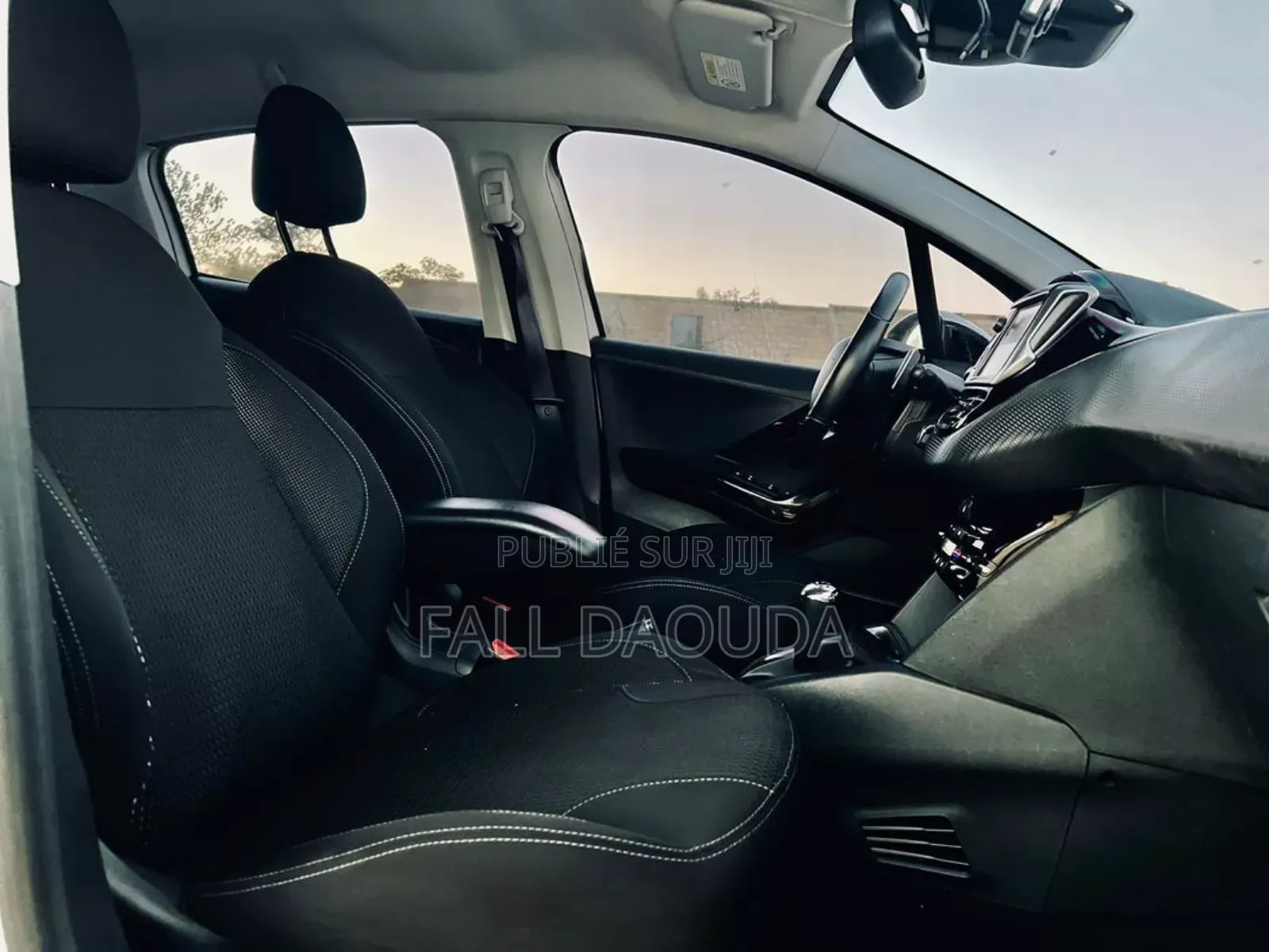 Peugeot 208 2017 Blanc