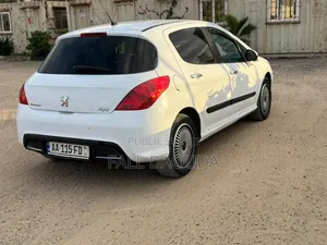 Peugeot 308 2012 Blanc