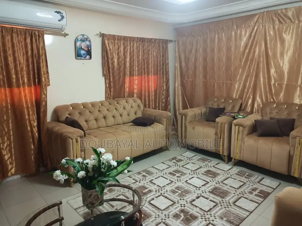 3chbre Maison de ville/terrasse dans Mbour, Thiès Sud à Vendre