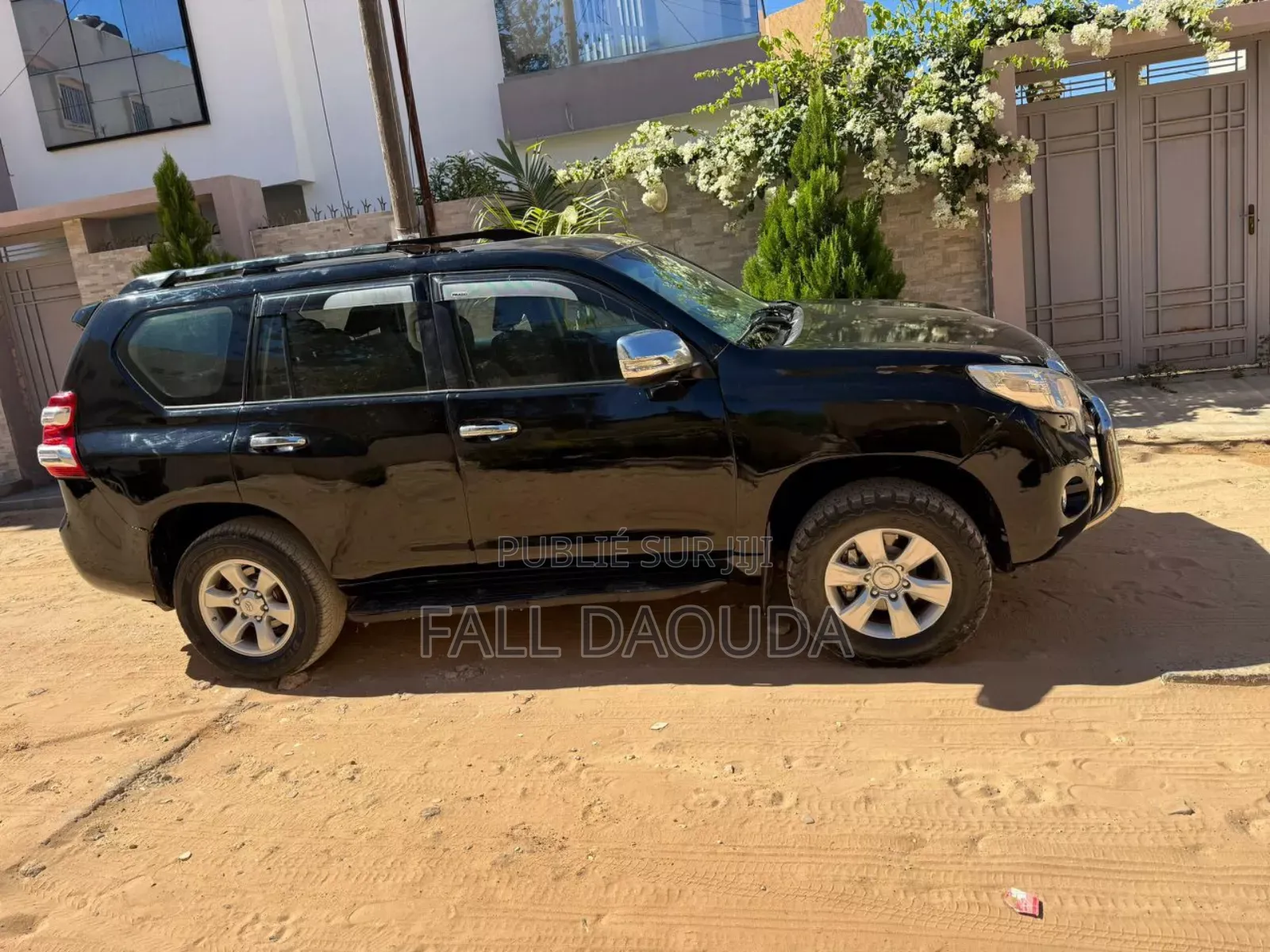 Toyota Land Cruiser Prado 2011 Black