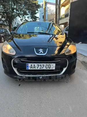 Photo - Peugeot 308 2013 Black