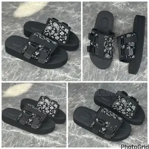 Shoes Noir White Disponible