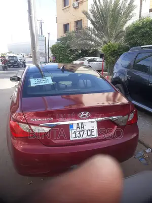 Photo - Hyundai Sonata 2012 Rouge