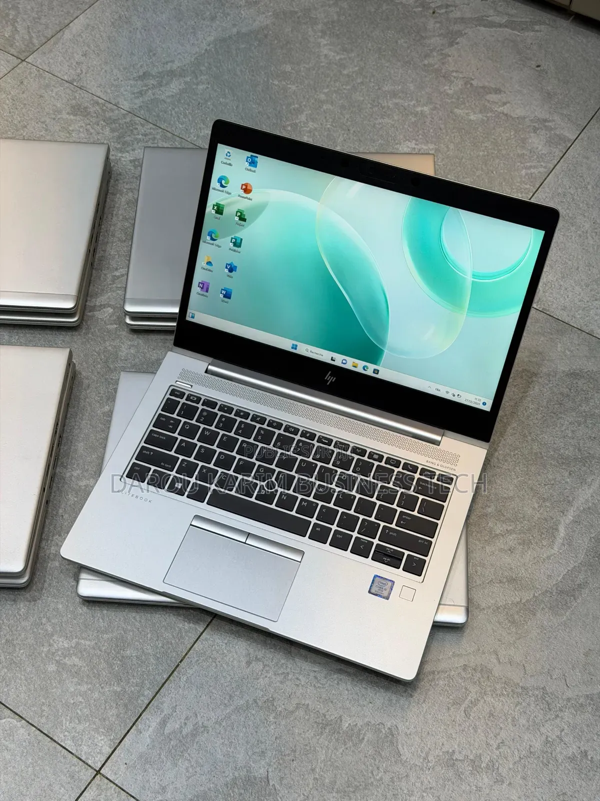 New Ordinateur Portable HP EliteBook 830 G5 8GB Intel Core I5 SSD 256GB