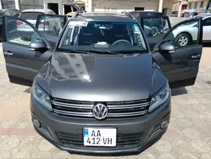 Volkswagen Tiguan 2014 Black