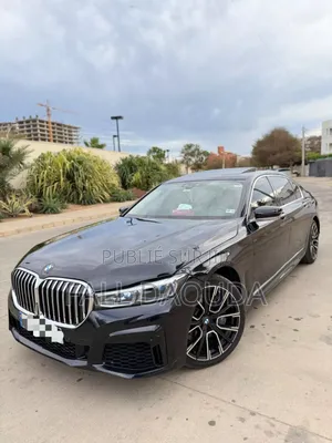 Photo - BMW 740 2017 Black