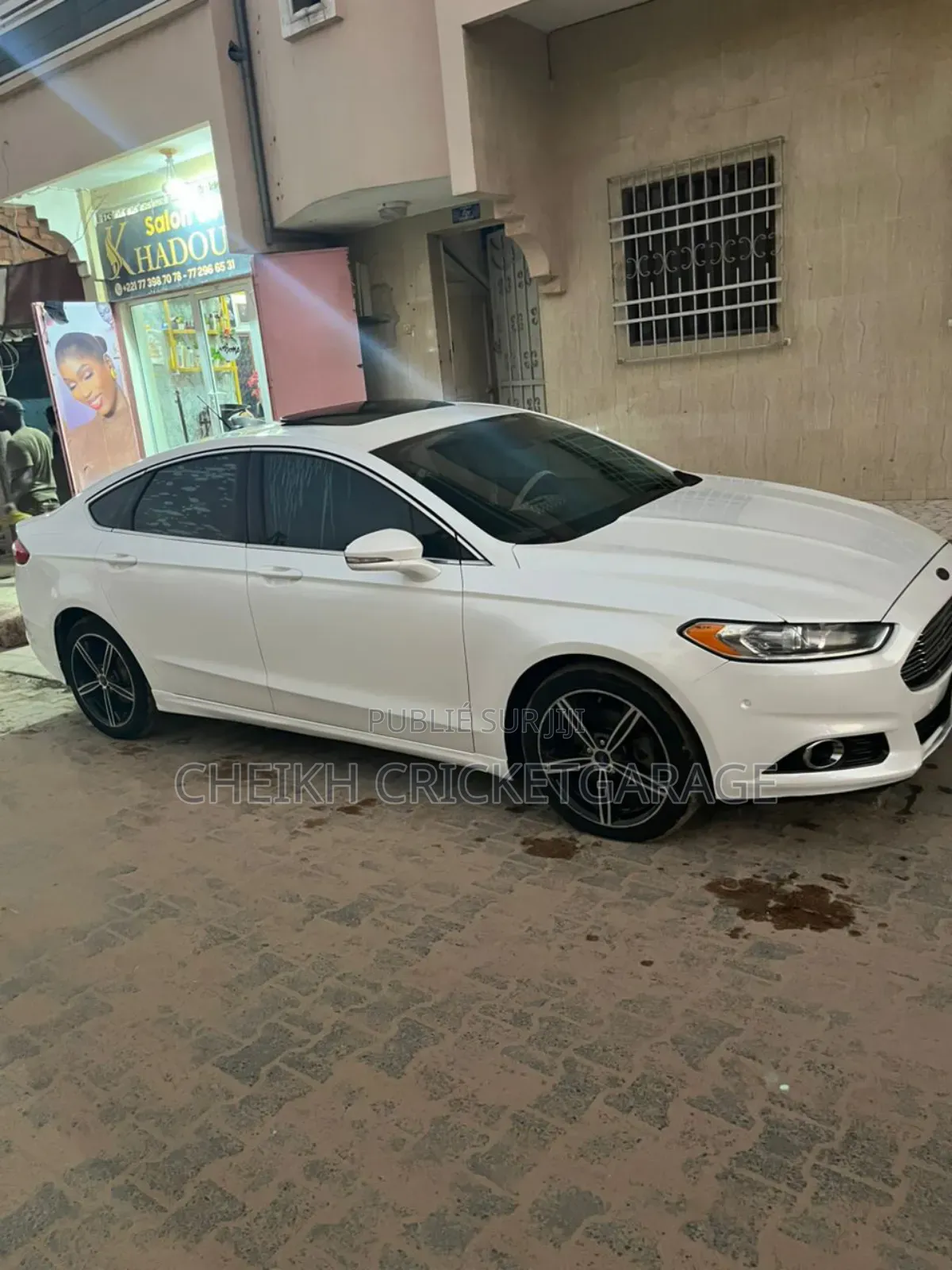 Ford Fusion Titanium 4dr Sedan AWD w/EcoBoost (2.0L 4cyl Turbo 6A) 2014