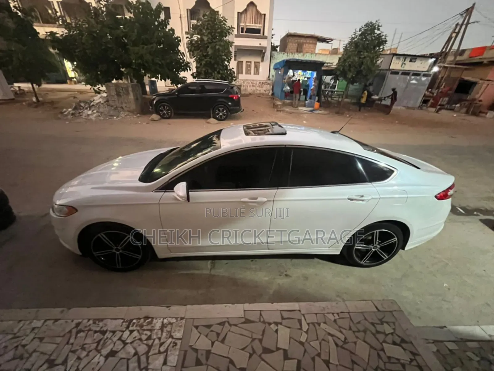 Ford Fusion Titanium 4dr Sedan AWD w/EcoBoost (2.0L 4cyl Turbo 6A) 2014