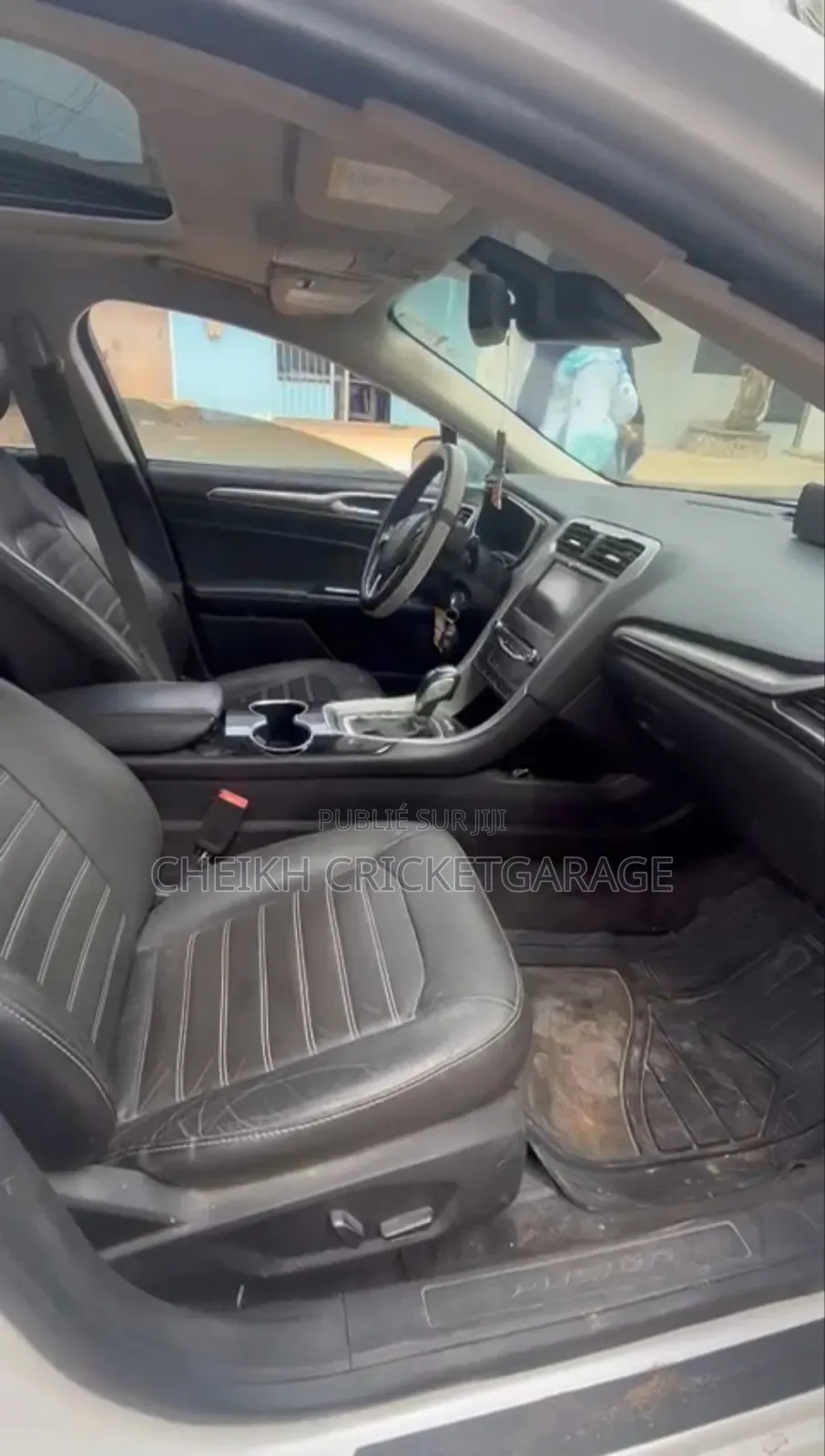 Ford Fusion Titanium 4dr Sedan AWD w/EcoBoost (2.0L 4cyl Turbo 6A) 2014