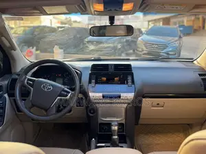 Toyota Land Cruiser Prado 2020 Blanc