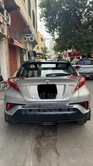Toyota C-HR 2018 Gris