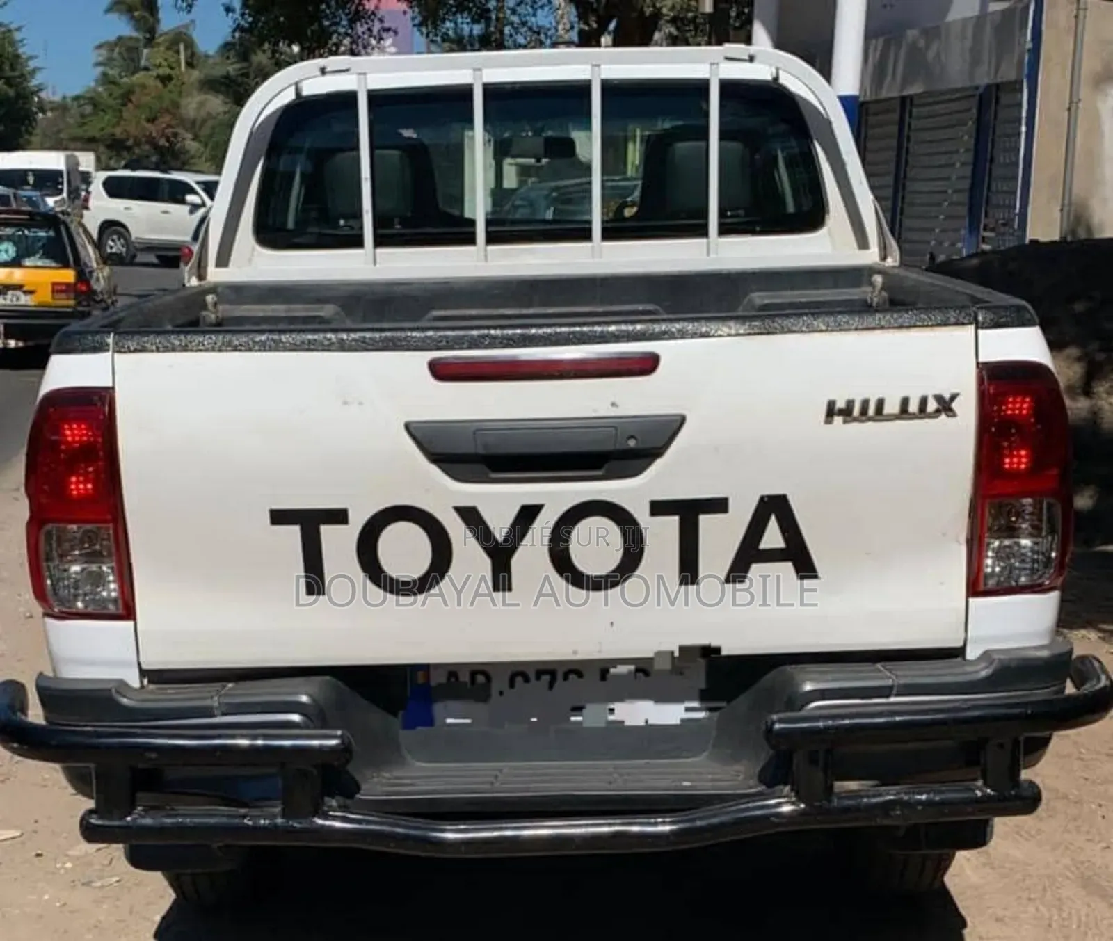 Toyota Hilux Revo Double Cab Deisel 2.4 AWD 2018 Black