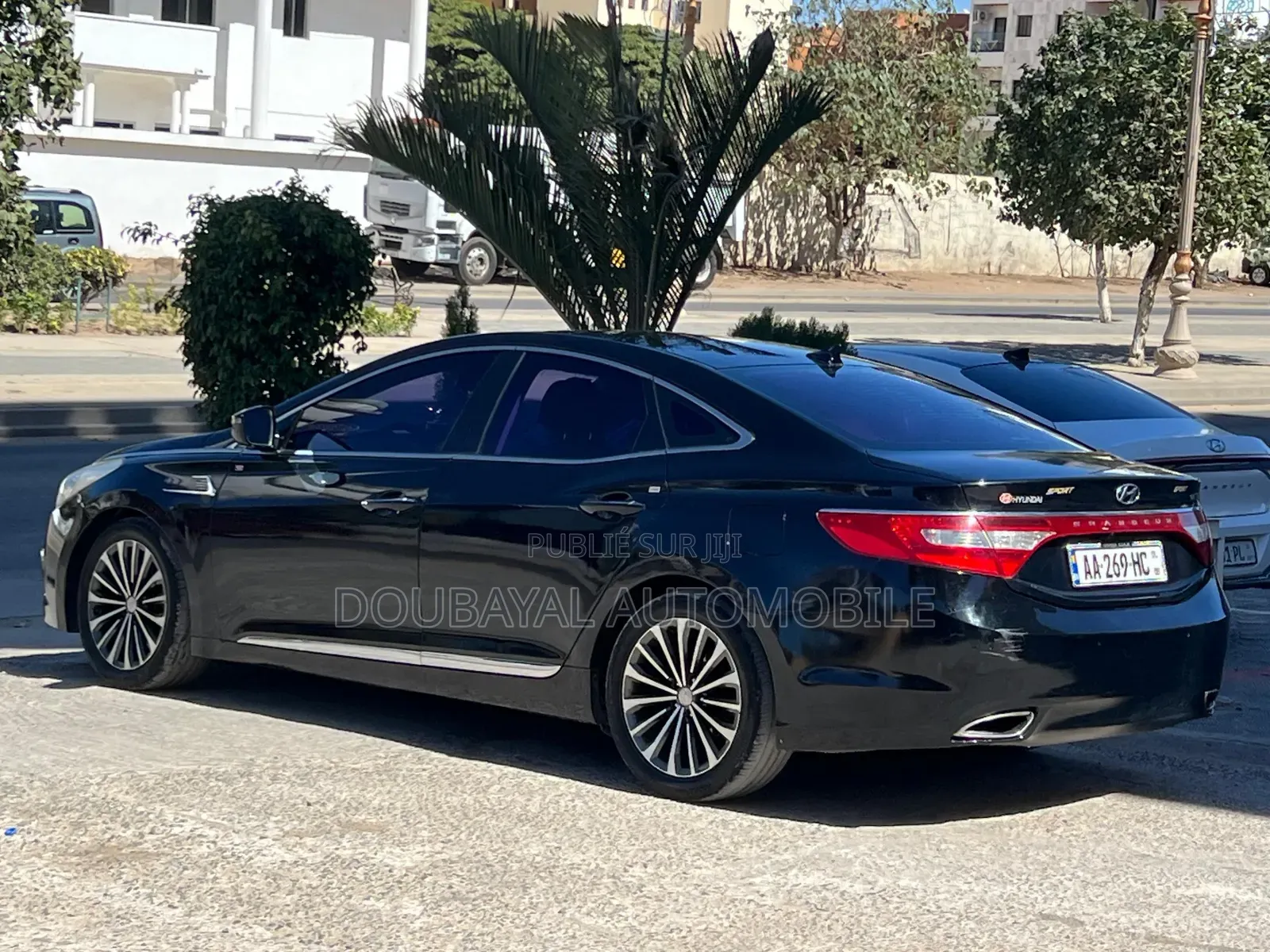 Hyundai Grandeur 2015 Noir Mat