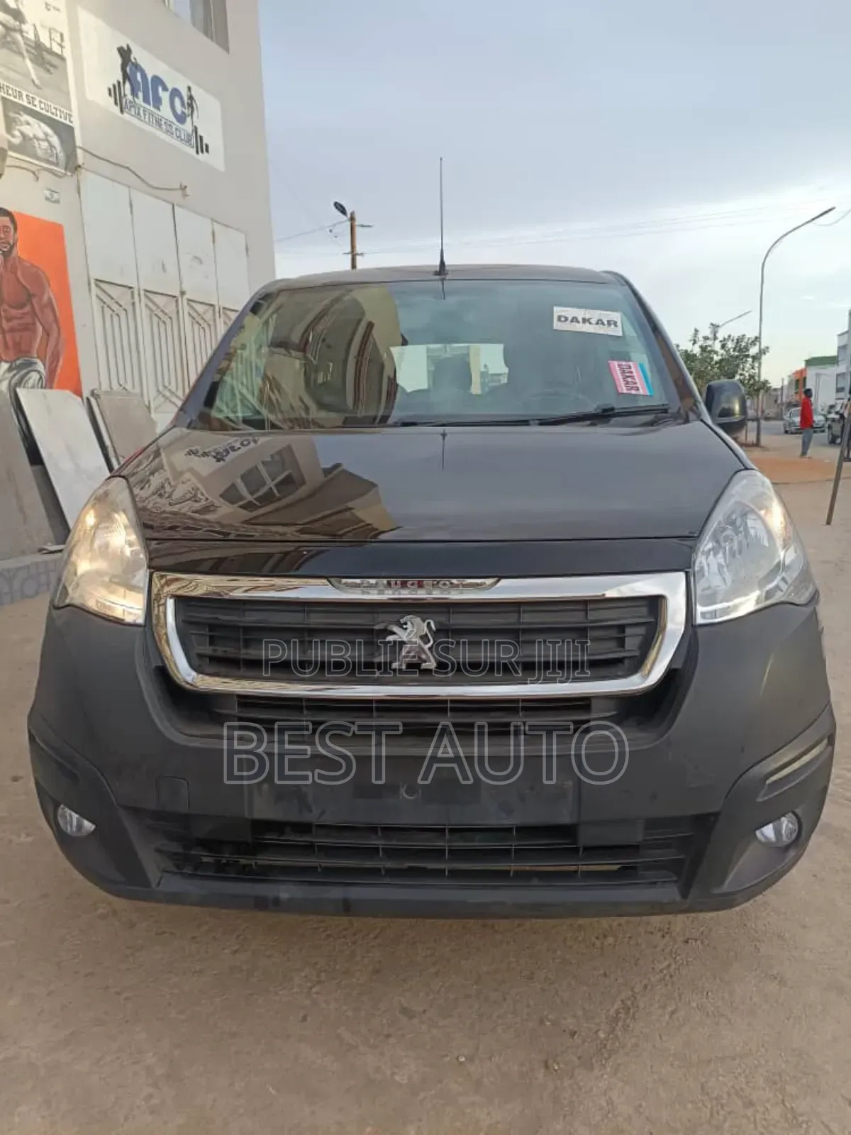 Peugeot Partenaire 2018 Black