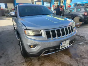 Photo - Jeep Grand Cherokee 2014 Gris