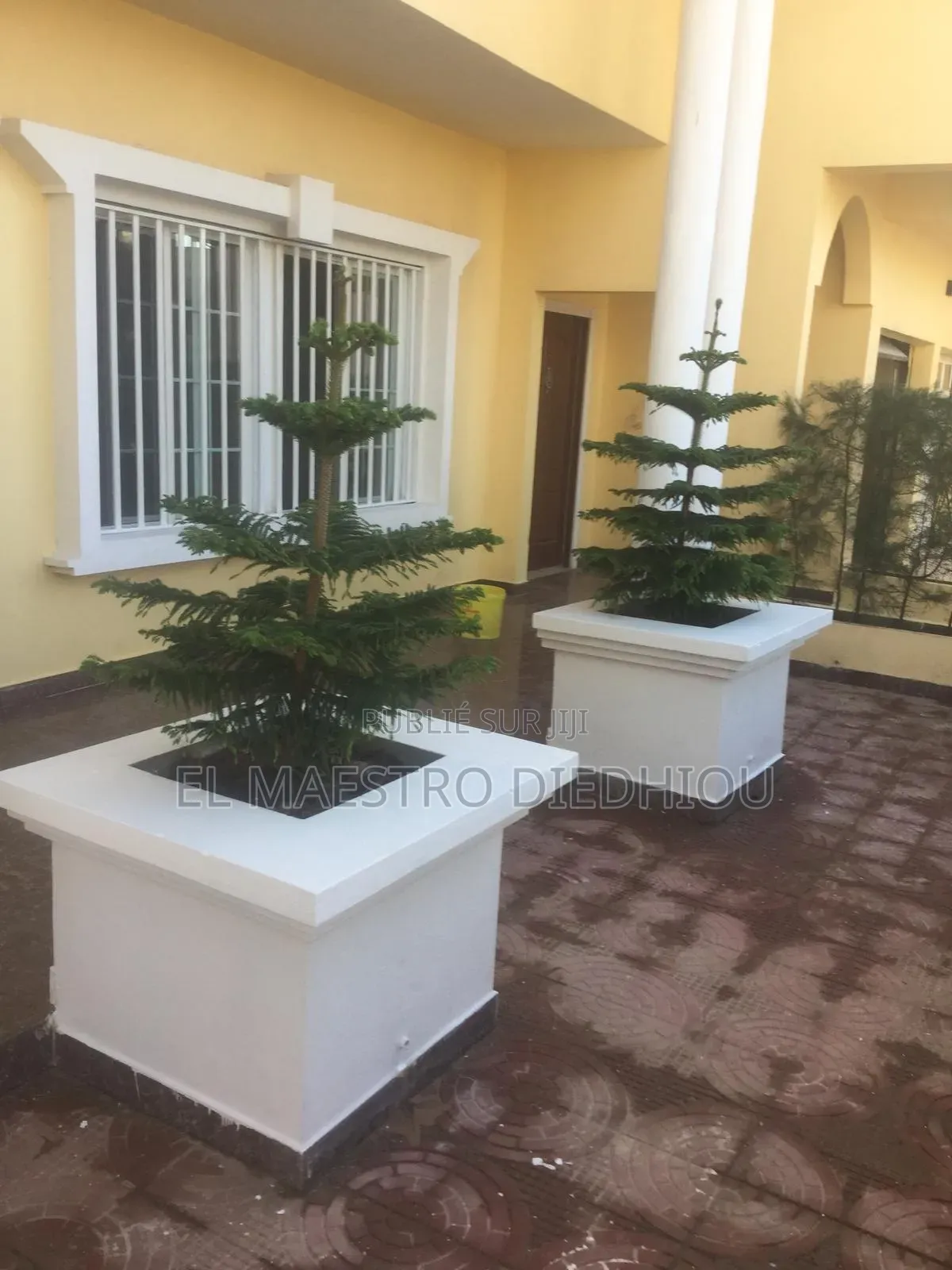 12chbre Villa dans Une Grande Villa À, Almadies à Louer