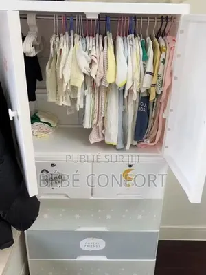 Placard De Rangement