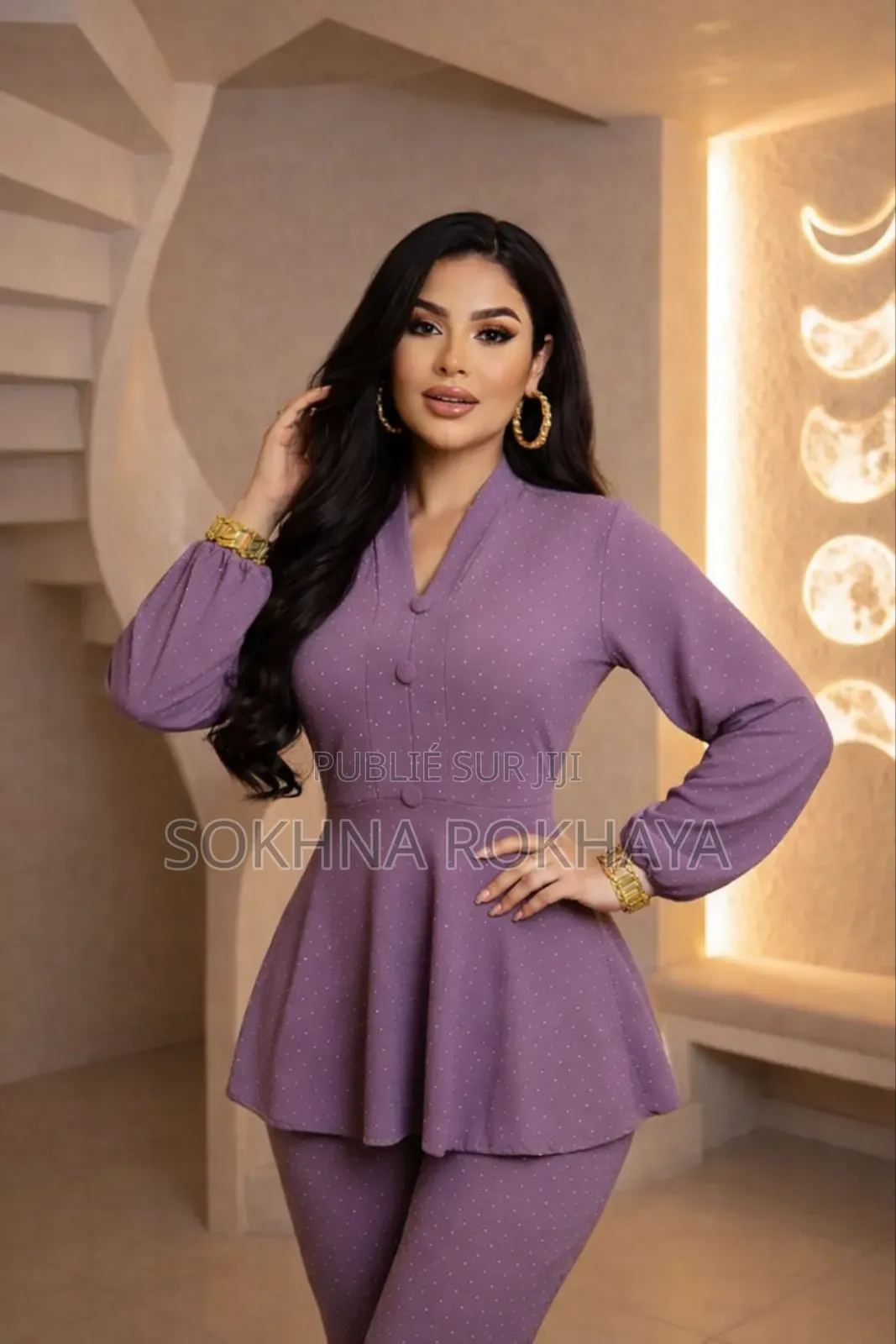 Ensemble Prêt À Porter Pour Femme Très Chic Et Très Confortable