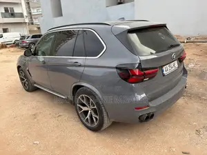 BMW X5 sDrive35i 4dr SUV (3.0L 6cyl Turbo 8A) 2015 Gris