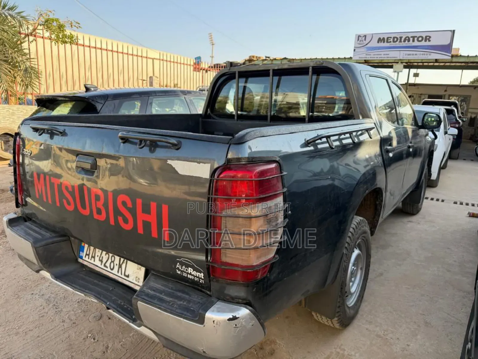 Mitsubishi L200 2023 Black