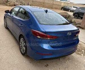 Hyundai Elantra ECO 2018 Blue