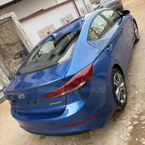 Hyundai Elantra ECO 2018 Blue