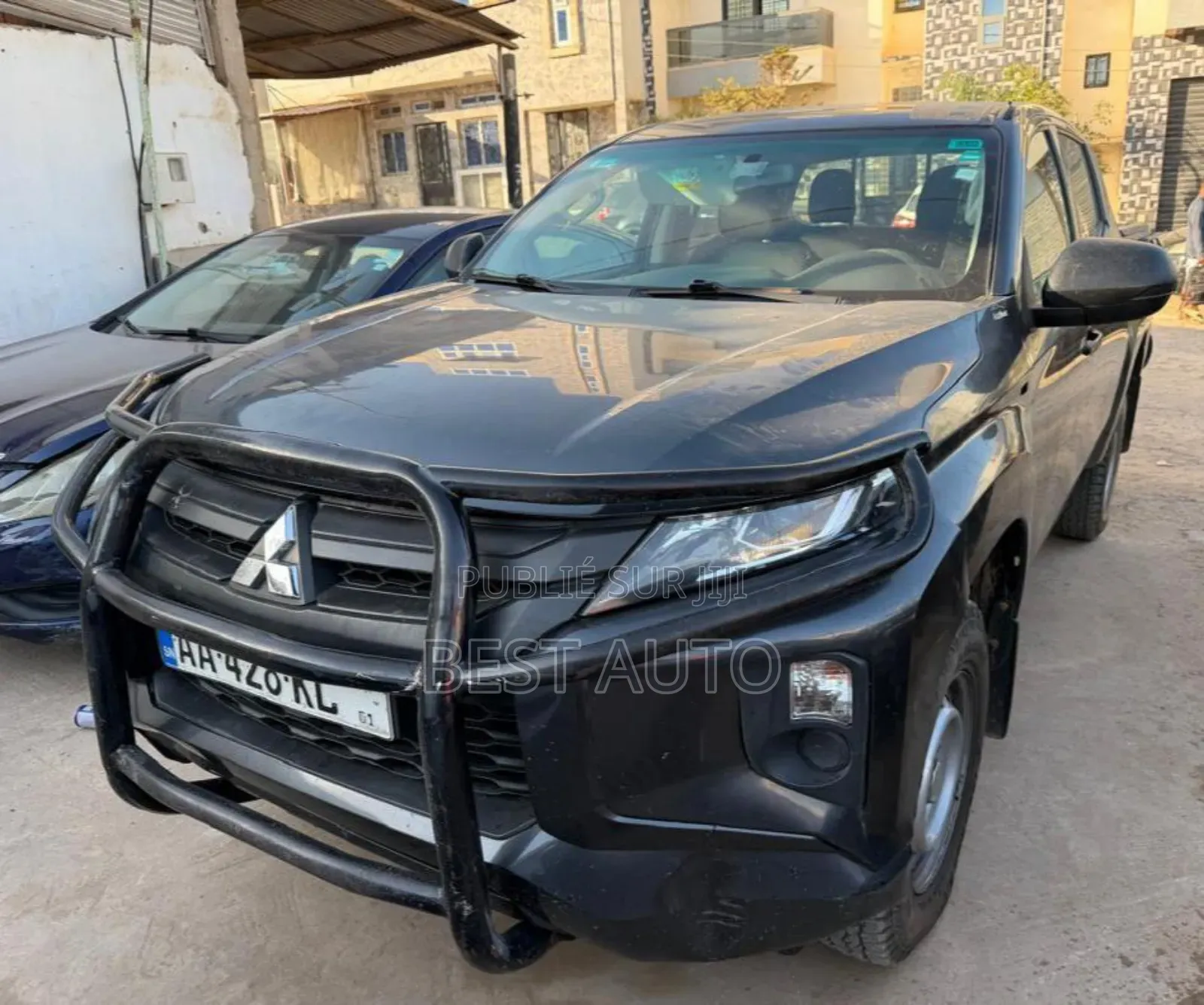 Mitsubishi L200 2023 Gris
