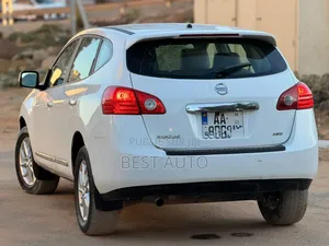 Nissan Rogue 2011 Blanc