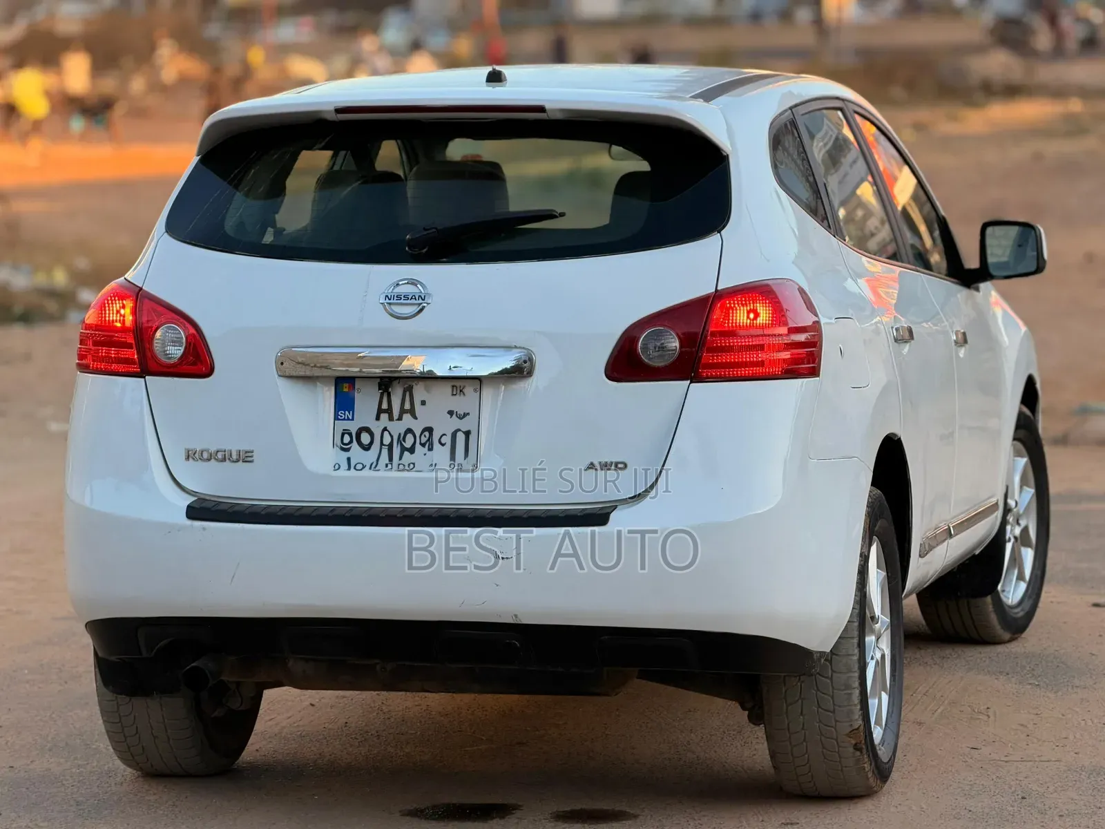Nissan Rogue 2011 Blanc