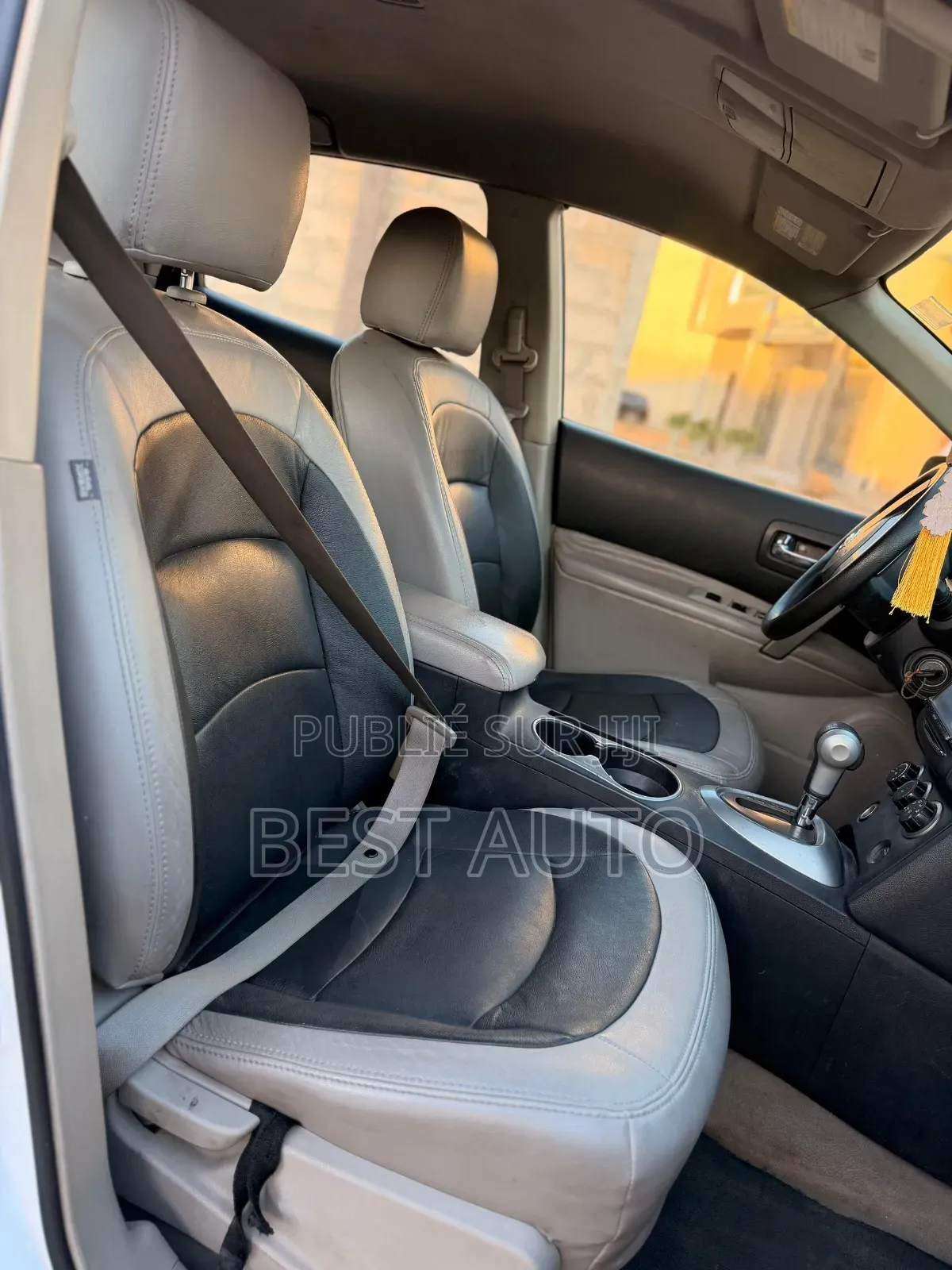 Nissan Rogue 2011 Blanc