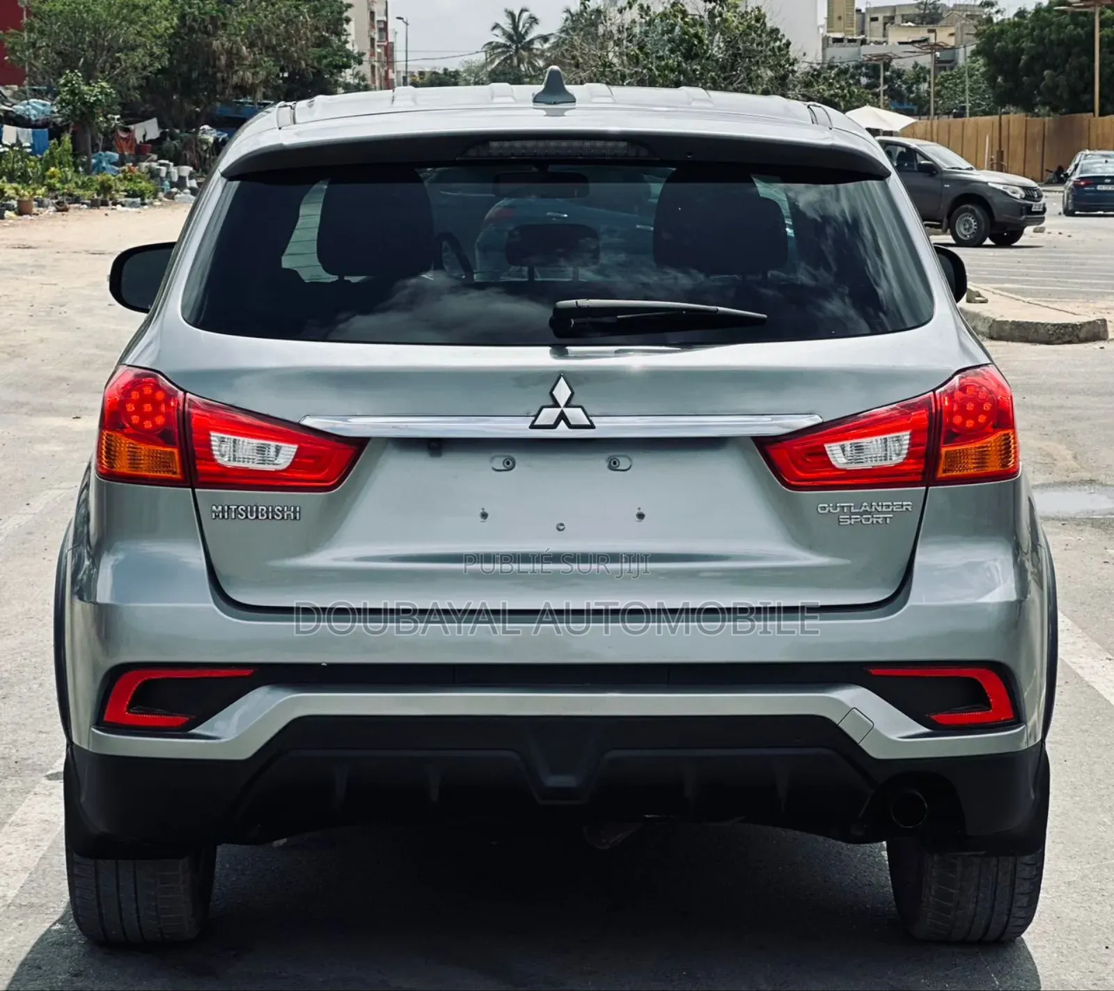 Mitsubishi Outlander 2.0 PHEV AWD 2019 Gris
