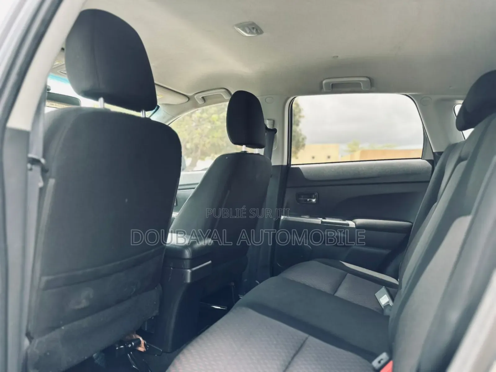 Mitsubishi Outlander 2.0 PHEV AWD 2019 Gris