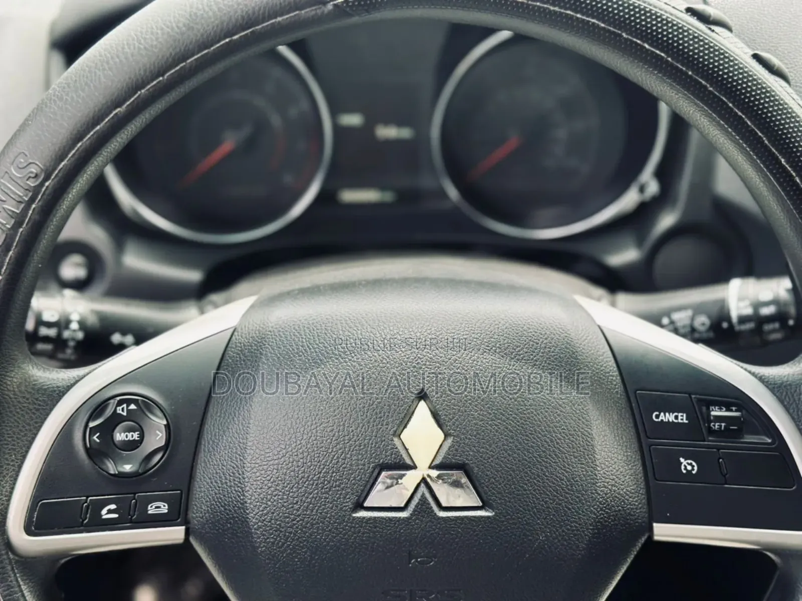 Mitsubishi Outlander 2.0 PHEV AWD 2019 Gris