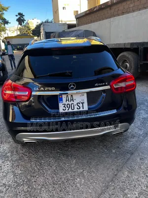 Mercedes-Benz GLA 250 2017 Black