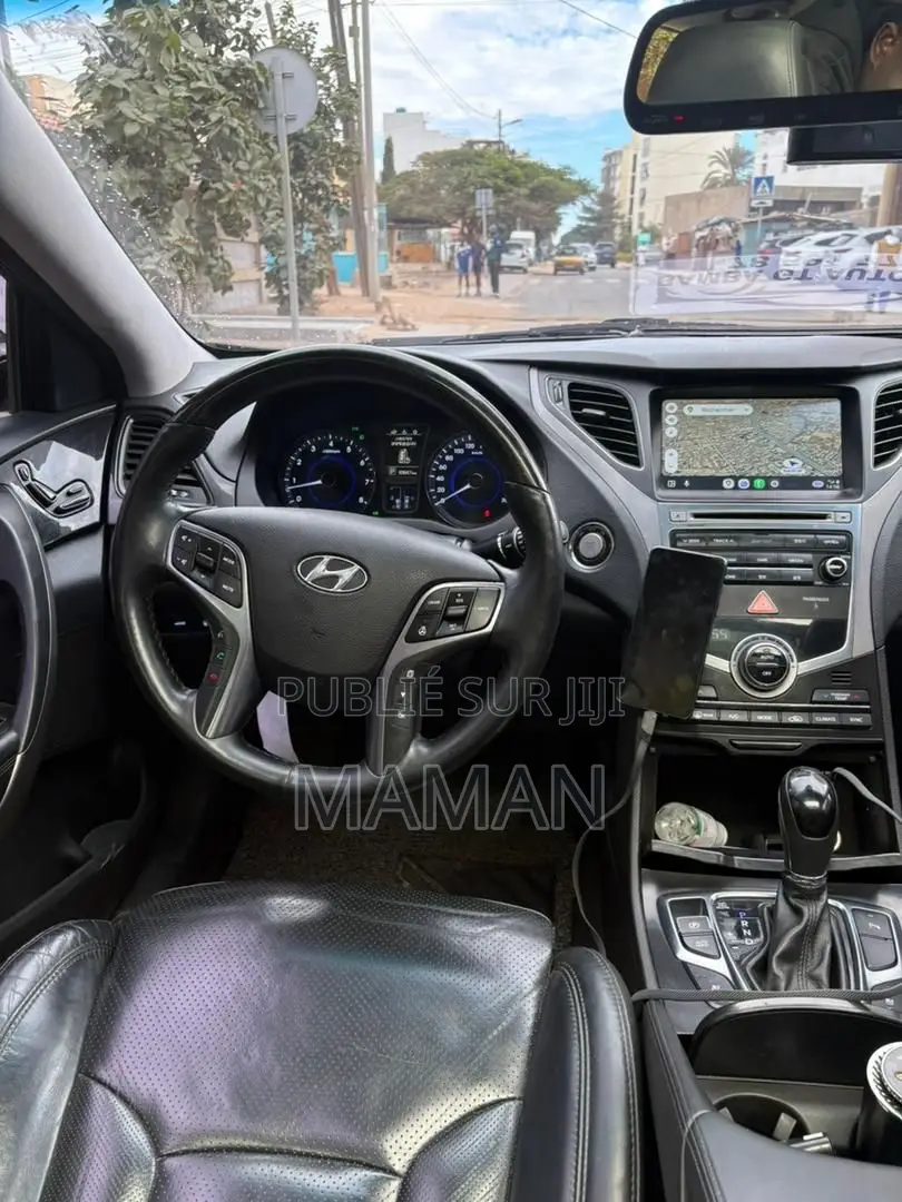 Hyundai Grandeur 2017 Black