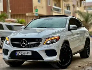 Mercedes-Benz GLE-Class AMG GLE 43 4MATIC 2016 Blanc