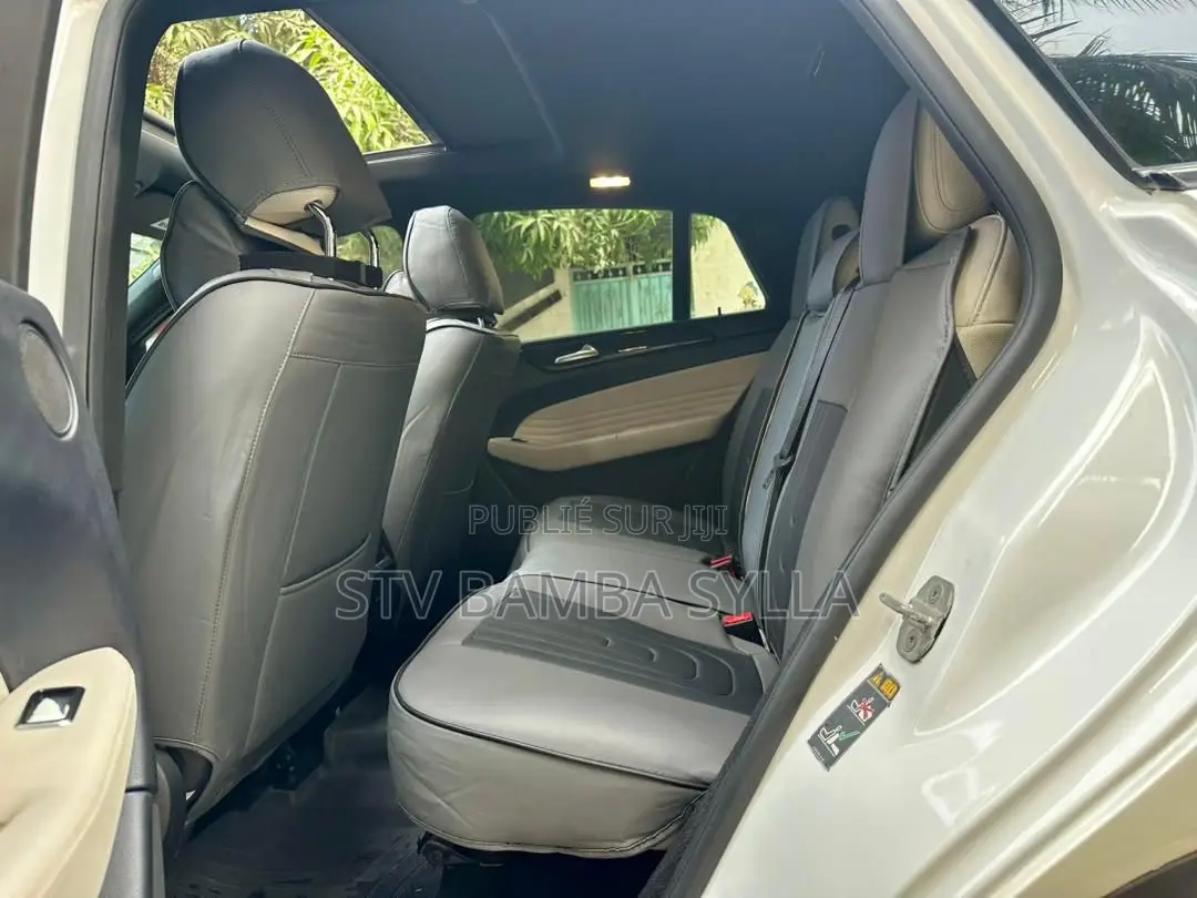 Mercedes-Benz GLE-Class AMG GLE 43 4MATIC 2016 Blanc