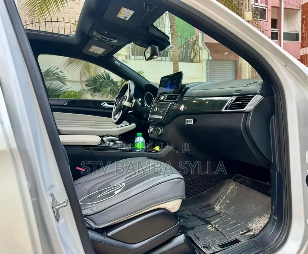 Mercedes-Benz GLE-Class AMG GLE 43 4MATIC 2016 Blanc